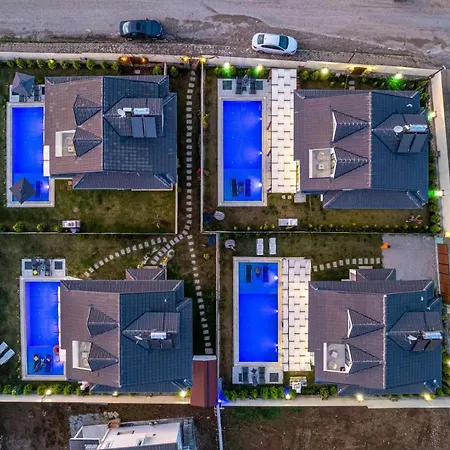 Willa Leona - 5 Bedroom In Fethiye