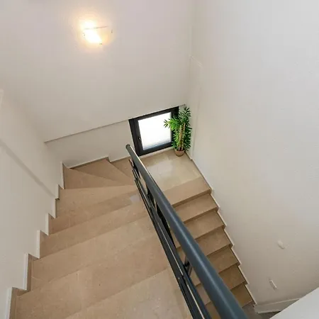 Leona - 5 Bedroom In Willa Fethiye